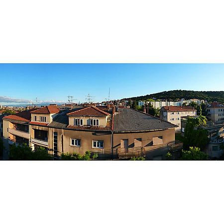 Apartment Noris Split Exterior photo
